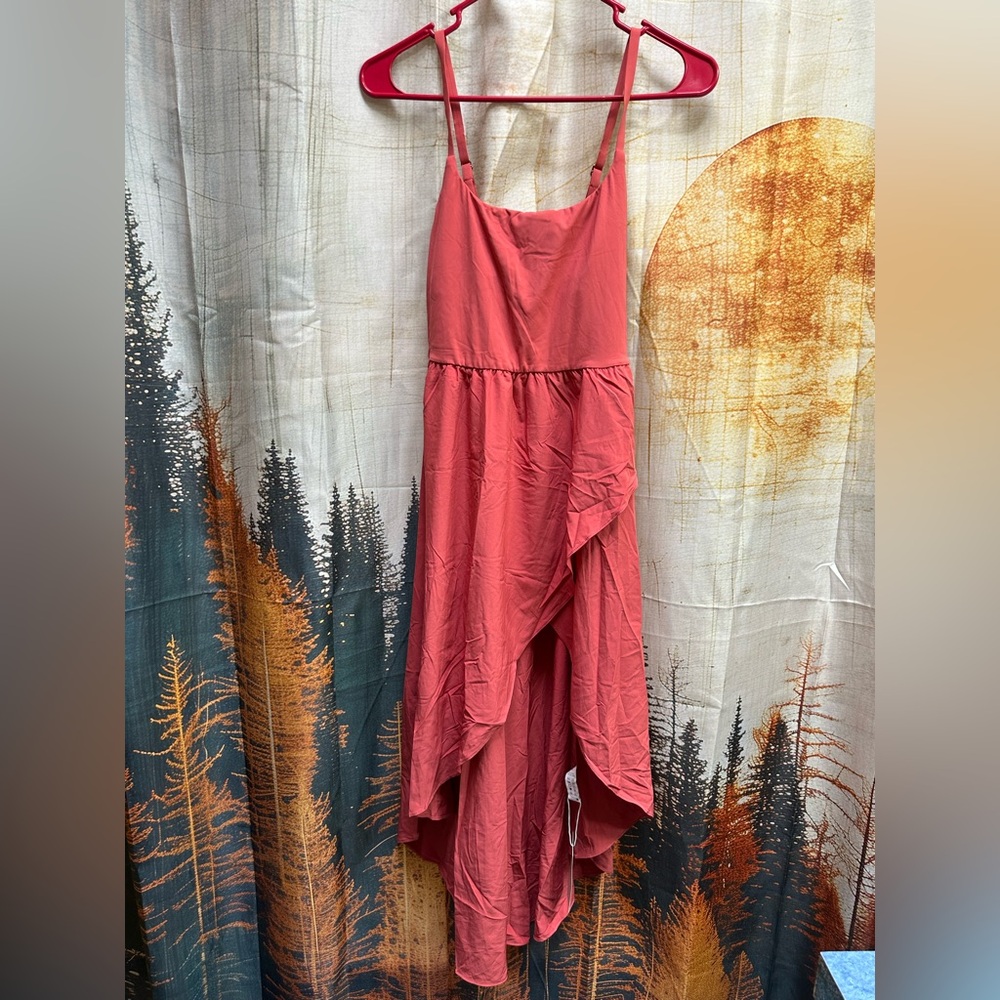 HALARA Coral High Low Dress with shorts - Picture 4 of 15
